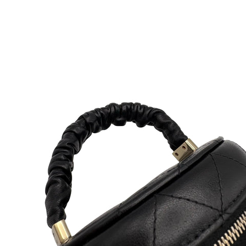 【中古】 CHANEL シャネル MINI VANITY TOP HANDLE BAG ミニバニティトップハンドルバッグ ショルダーバッグ 31番台(2022年) BLACK LAMBSKIN 中古 USED バッグ