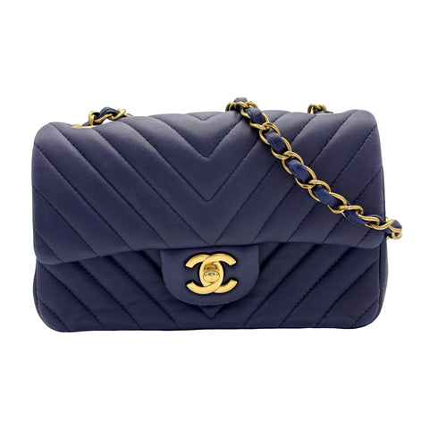 【中古】 CHANEL シャネル CHAIN BAG MINI Vステッチ チェーンショルダー 21番台(2015~2016年) ブルー系 ラムスキン 中古 USED バッグ