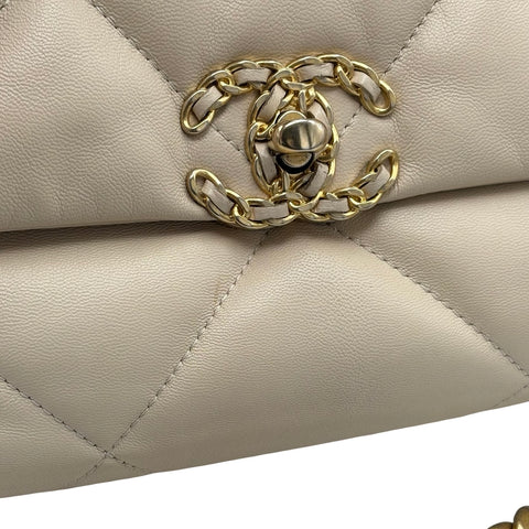 【中古】 CHANEL シャネル CHANEL 19 シャネル19 チェーンショルダー 30番台(2020年) ベージュ ラムスキン 中古 USED バッグ