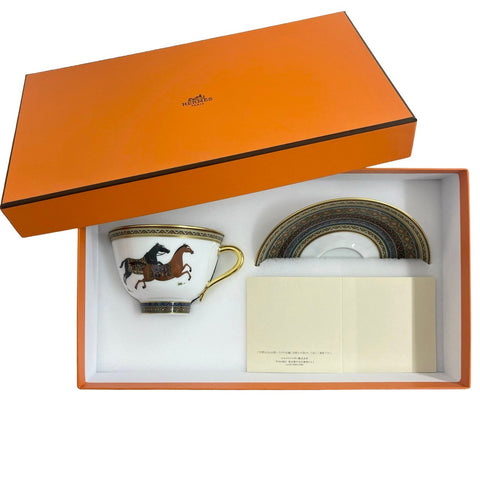 【新品未使用】 Hermes エルメス ティーカップ&ソーサー 〈シュヴァルドリアン〉 小物 食器 カッププレート ポーセリン 新品