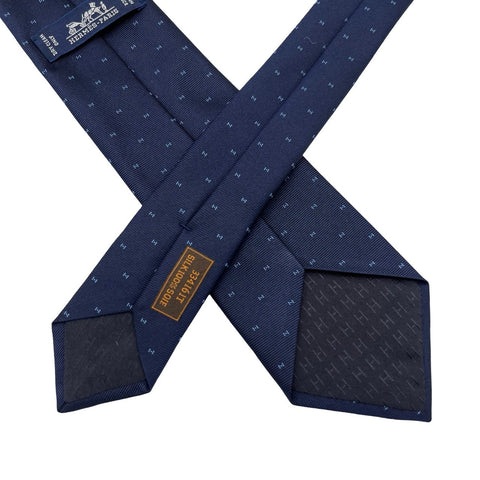 【新品未使用】Hermes  エルメス  シルクタイ《マグニファイングH》H334161T 01 ネクタイ マリン/ブルー・クレール シルク100% 新品 ⑤