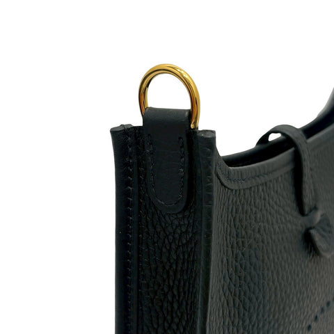 Brand new, unused Hermes EVELYNE TPM shoulder bag with a double stamp (2024) in black taurillon. Brand new, unused.