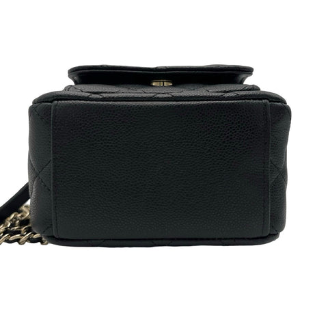 【中古】 CHANEL シャネル BACKPACK バックパック ランダム番(2021年~) ブラック キャビアスキン 中古 USED バッグ