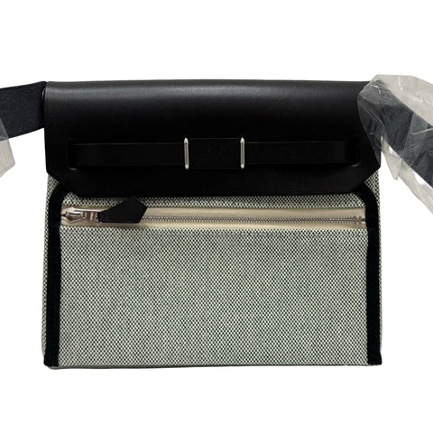 【新品未使用】 Hermes エルメス HERBAG ZIP 20 エールバッグジップ 20 ミニ ショルダーバッグ K刻(2025年) エクリュ/ヴェールモヤイヤン/ブラック キャンバス/レザー 新品未使用 NEW バッグ