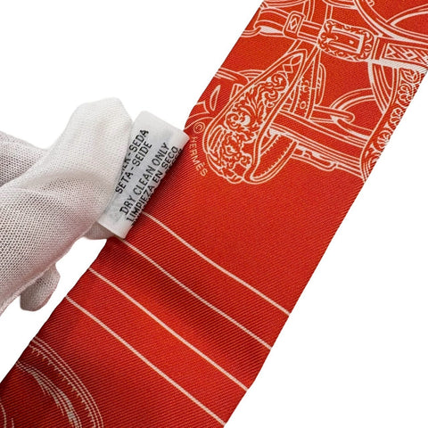 【新品未使用】Hermes エルメス ツイリー<ブリッド・ドウ・ガラ・アン・フルール&アイライナー> 小物 ヴァニーユ/オレンジ/カーキ 100%シルク 新品 100%SILK