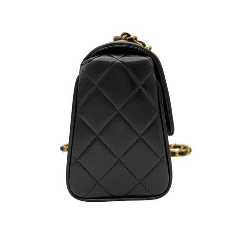 【中古】 CHANEL シャネル MATELASSE CHAINSHOULDERBAG チェーンショルダーバッグ ショルダーバッグ 2番台(1993-1994年) ブラック ラムスキン ヴィンテージ 中古 USED バッグ