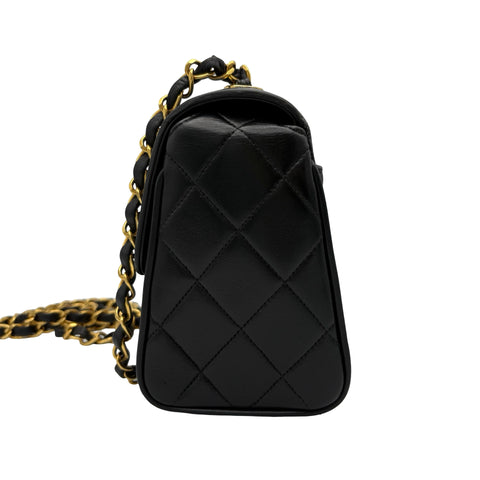 【中古】 CHANEL シャネル MATELASSE CHAINSHOULDERBAG チェーンショルダーバッグ ショルダーバッグ 2番台(1993-1994年) ブラック ラムスキン ヴィンテージ 中古 USED バッグ
