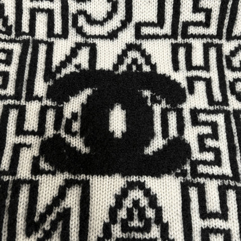 【中古】 CHANEL シャネル MUFFLER マフラー 小物 ブラック×ホワイト 52%カシミヤ 35%ウール 13%シルク 中古 BLACK×ホワイト 52%CASHMERE 35%WOOL 13%SILK