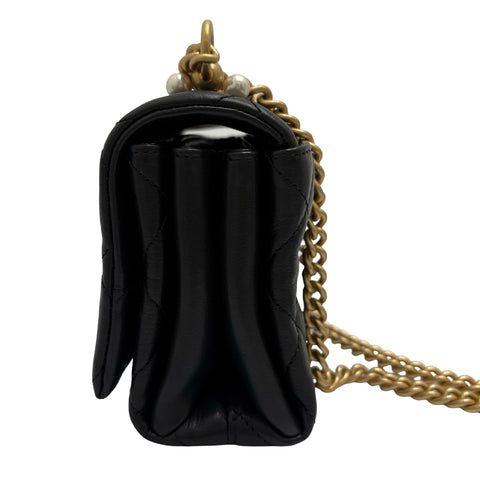 【中古】 CHANEL シャネル MATELASSE マトラッセチェーンショルダー ショルダーバッグ 28番台(2019年) BLACK レザー 中古 USED バッグ