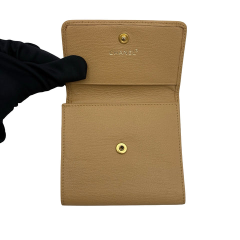 【中古】 CHANEL シャネル TRIFOLD WALLET 3つ折り財布 財布 ベージュ系 レザー 中古 BEIGE LAETHER
