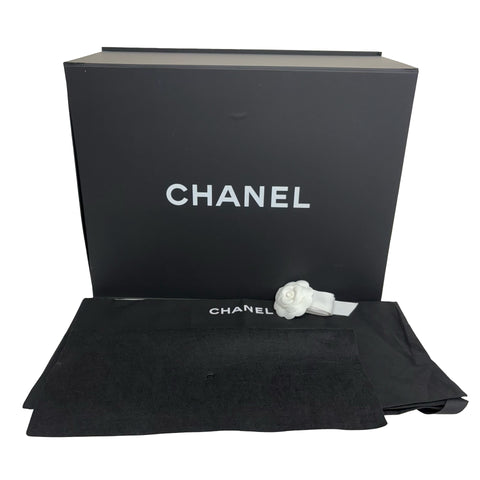 【美品】 CHANEL シャネル MATELASSE CHAIN SHOULDER BAG マトラッセチェーンショルダー40 ショルダーバッグ ICチップ(2021年∼) ブラック キャビアスキン 中古 USED バッグ