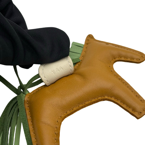 【中古】 Hermes エルメス RODEO CHARM ロデオチャーム チャーム セサミ/ヴェールクリケット/クレ アニューミロ 中古 AGNEAU MILO