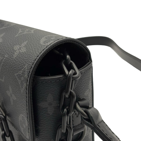 【美品】 LOUIS VUITTON ルイ・ヴィトン STEAMER WEARABLE WALLET スティーマー・ウェアラブル ウォレット ショルダーバッグ ICチップ(2021年~) ブラック モノグラム・エクリプス キャンバス 美品 USED バッグ