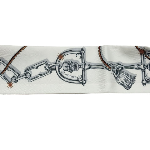 【新品未使用】 Hermes エルメス 《セ・ラ・フェット》 ツイリー ベージュ・ロゼ / キャラメル / 白 シルク100% 新品未使用