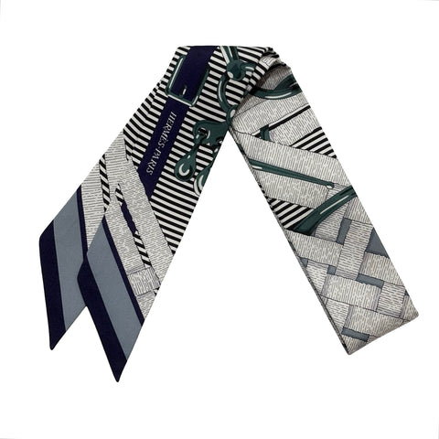 【新品未使用】 Hermes エルメス ツイリー《馬術・シュミーズ》 小物 カバン/ヴェール・シプレス/グレー シルク100% 新品未使用