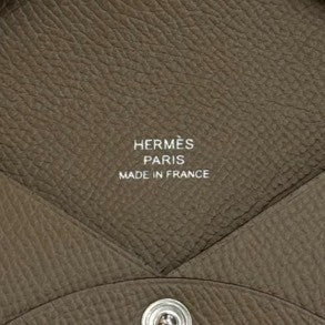 【新品未使用】 HERMES エルメス カルヴィ エトゥープ B刻(2023年) エプソン ベージュ系 カードケース コインケース 新品 (HERMES,calvi,etoupe,epson,cardcase,coincase,new)