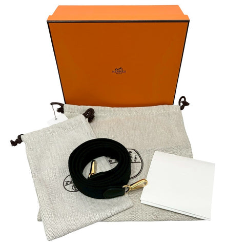 Brand new, unused Hermes EVELYNE TPM shoulder bag with a double stamp (2024) in black taurillon. Brand new, unused.
