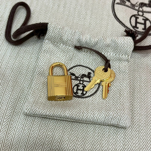 【新品未使用】 Hermes エルメス PICOTIN ROCK PM ピコタンロックPM ハンドバッグ W刻 (2024年) マカサー/ブラック/ベージュマルファ トリヨン 新品未使用 NEW バッグ