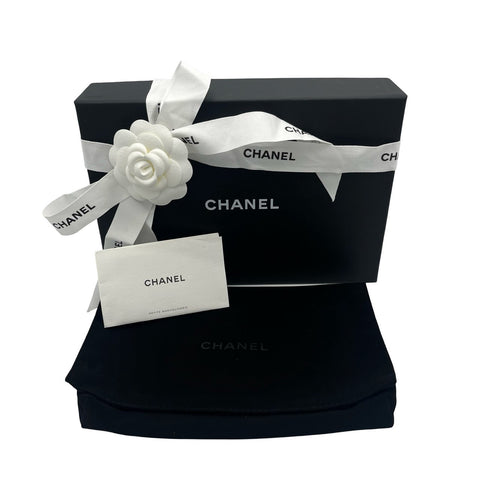 【中古】 CHANEL シャネル CHAINWALLET チェーンウォレット チェーンウォレット ランダム番(2021年~) ホワイト キャビアスキン 中古 USED バッグ