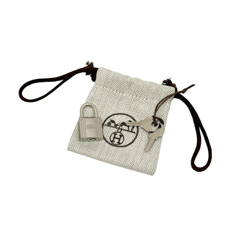 【新品未使用】 Hermes エルメス ピコタンロックPM リモンチェッロ トリヨン クレマンス シルバー金具 W刻(2024年) ブランドバッグ ハンドバッグ バッグ 新品 レディース (HERMES,PICOTIN LOCK PM,LIMON CELLO,Taurillon Clemence,silver,handbag,new)