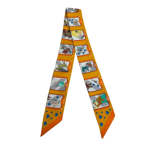 【新品未使用】Hermes エルメス TWILLY ツイリー シルク100% 《エルメス・ストーリー》H063875S02 2023秋冬コレクション プレゼント レディース