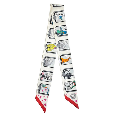 【新品未使用】Hermes エルメス TWILLY ツイリー 《エルメス・ストーリー》H063875S08 2023秋冬コレクション シルク100% レディース プレゼント ギフト