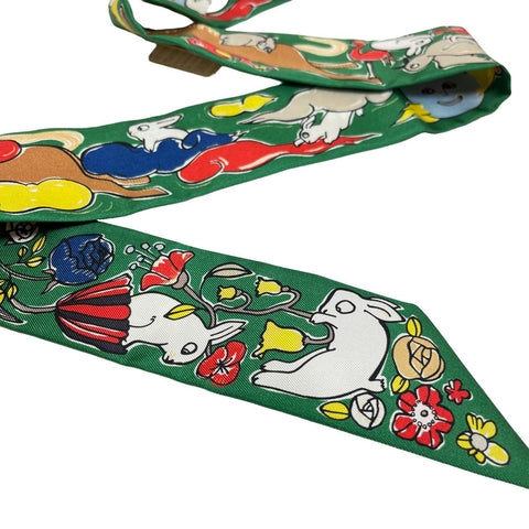 【新品未使用】Hermes エルメス TWILLY ツイリー 《千と一のウサギ》 H064007S08 2023秋冬コレクション シルク100% レディース プレゼント ギフト