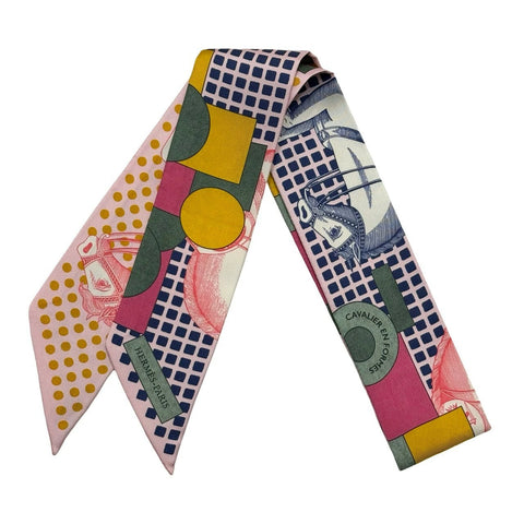 【新品未使用】Hermes エルメス TWILLY ツイリー 《カヴァリエ・アン・フォルム》 H064008S07 シルク100% レディース プレゼント ギフト