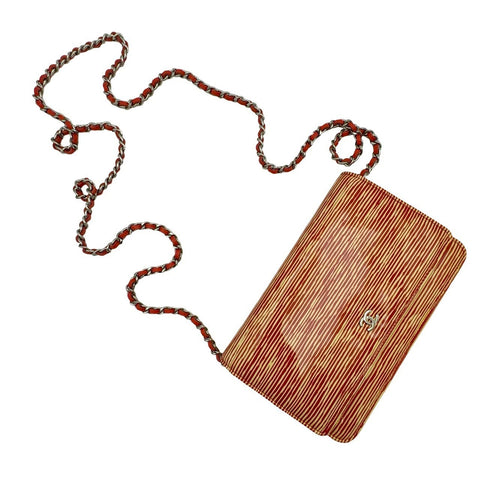 【中古】 CHANEL シャネル ココマーク パテントレザー チェーンウォレット オレンジ レッド 長財布 オレンジ系 シルバー金具 18番台(2014年) ブランド財布 中古品