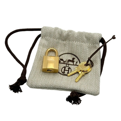 【新品未使用】 Hermes エルメス ピコタンロックPM ベージュマルファ ベージュ系 トリヨン クレマンス ゴールド金具 W刻(2024年) ブランドバッグ ハンドバッグ 新品 レディース (HERMES,PICOTIN LOCK PM,beige marfa,Taurillon Clemence,gold,handbag,new)