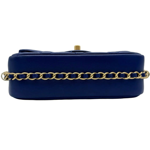 【中古】 CHANEL シャネル マトラッセ ショルダーバッグ ブルー ラムスキン ブルー系 ゴールド金具 ランダム番(2021年~) ブランドバッグ ショルダーバッグ 中古品 (CHANEL,matelasse,shourderbag,blue,lambskin,gold,used)