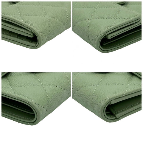 【中古】 CHANEL シャネル タイムレス クラシックウォレット ミントグリーン キャビアスキン ゴールド金具 ランダム番(2021年~) ブランド財布 中古品 (CHANEL,timeless,classic,wallet,mint green,gold,caviarskin,used)