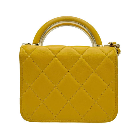 【中古】 CHANEL シャネル マトラッセ トップハンドル ミニ ショルダーバッグ イエロー ラムスキン イエロー系 ゴールド金具 ランダム番(2021年~) 中古品 (CHANEL,matelasse,tophandle,mini,shourderbag,rambskin,yellow,gold,used)