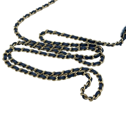 【中古】 CHANEL シャネル マトラッセ チェーン ショルダーポーチ ブルー デニム ブルー系 ゴールド金具 32番台(2021年~) ブランドバッグ ポーチ 小物 中古品 (CHANEL,matelasse,denim,blue,gold,chain,pouch,used)