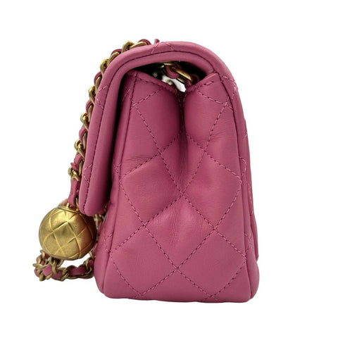 【中古】 CHANEL シャネル ミニマトラッセ チェーン ショルダーバッグ ピンク ラムスキン ピンク系 ゴールド金具 30番台(2020年) ブランドバッグ ショルダーバッグ 中古 (CHANEL,minimatelasse,pink,lambskin,gold,shourderbag,used)