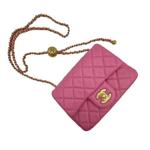 【中古】 CHANEL シャネル ミニマトラッセ チェーン ショルダーバッグ ピンク ラムスキン ピンク系 ゴールド金具 30番台(2020年) ブランドバッグ ショルダーバッグ 中古 (CHANEL,minimatelasse,pink,lambskin,gold,shourderbag,used)