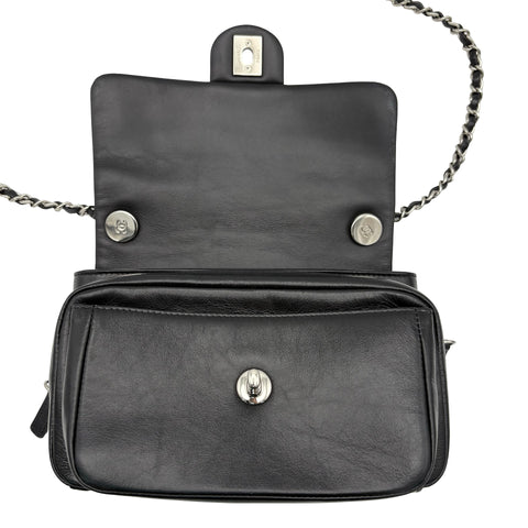 【中古】 CHANEL シャネル SMALLFLAPBAG スモールフラップバッグ ショルダーバッグ 28番台(2019年) ブラック カーフスキン 中古 USED バッグ