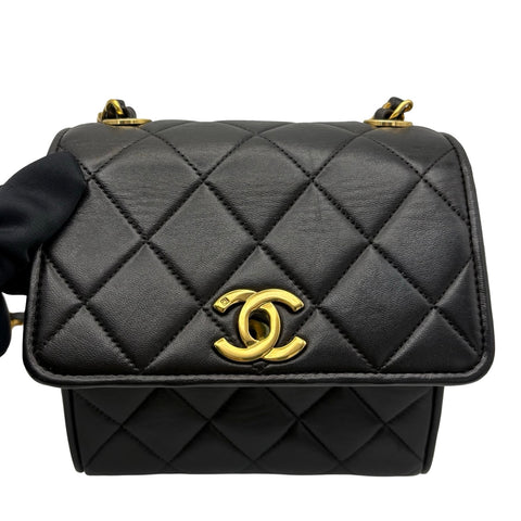 【中古】 CHANEL シャネル MATELASSE CHAINSHOULDERBAG チェーンショルダーバッグ ショルダーバッグ 2番台(1993-1994年) ブラック ラムスキン ヴィンテージ 中古 USED バッグ