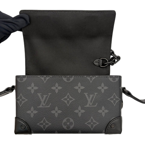 【美品】 LOUIS VUITTON ルイ・ヴィトン STEAMER WEARABLE WALLET スティーマー・ウェアラブル ウォレット ショルダーバッグ ICチップ(2021年~) ブラック モノグラム・エクリプス キャンバス 美品 USED バッグ