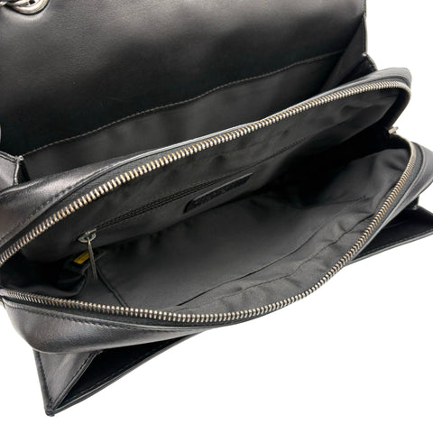 【中古】 CHANEL シャネル CCFLAPSHOULDERBAG CCフラップショルダーバッグ ショルダーバッグ 18番台(2013-2014年) ブラック ラムスキン 中古 USED バッグ