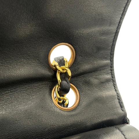 【中古】CHANEL シャネル MATELASSE DOUBLE FLAG SHOULDER BAG マトラッセダブルフラップチェーン ショルダーバッグ 2番台(1993~1994年) ヴィンテージ ブラック ラムスキン 中古 USED バッグ