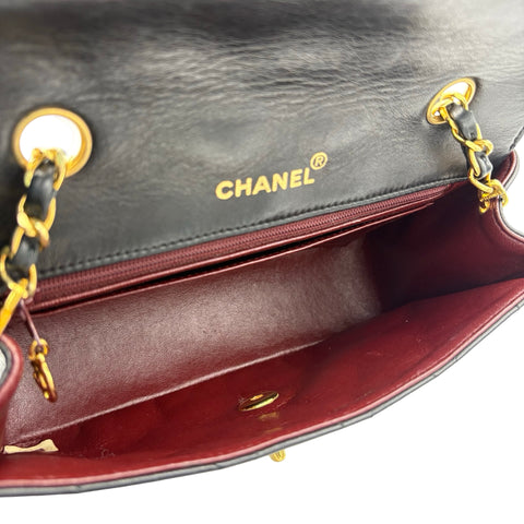 【中古】 CHANEL シャネル MATELASSE CHAIN SHOULDER BAG マトラッセチェーンショルダーバッグ ショルダーバッグ 1番台*(1990年) ブラック ラムスキン 中古 USED バッグ
