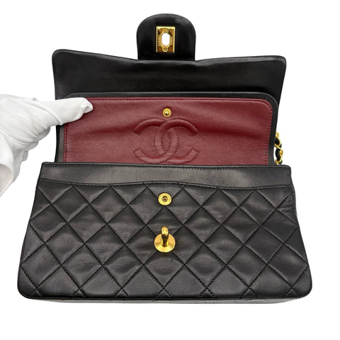 【中古】 CHANEL シャネル MATELASSE CHAIN SHOULDER BAG マトラッセ チェーンショルダーバッグ チェーンショルダー 1番台(1989-1991年) ブラック ラムスキン ヴィンテージ 中古 USED バッグ