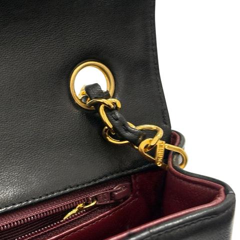 【中古】 CHANEL シャネル MADEMOISELLE マドモアゼル ショルダーバッグ 3番台(1995年) ブラック ラムスキン USED USED バッグ