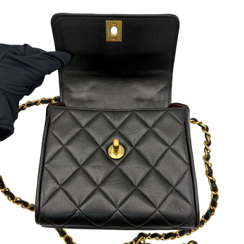【中古】 CHANEL シャネル MATELASSE CHAINSHOULDERBAG チェーンショルダーバッグ ショルダーバッグ 2番台(1993-1994年) ブラック ラムスキン ヴィンテージ 中古 USED バッグ