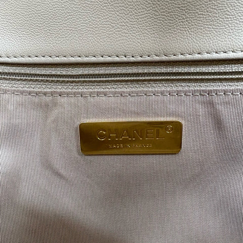 【中古】 CHANEL シャネル CHANEL 19 シャネル19 チェーンショルダー 30番台(2020年) ベージュ ラムスキン 中古 USED バッグ