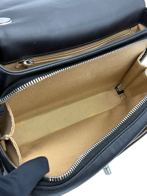 【中古】 CHANEL シャネル SMALLFLAPBAG スモールフラップバッグ ショルダーバッグ 28番台(2019年) ブラック カーフスキン 中古 USED バッグ