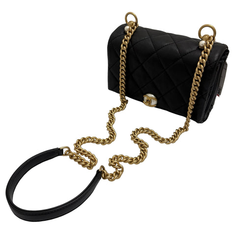 【中古】 CHANEL シャネル MATELASSE マトラッセチェーンショルダー ショルダーバッグ 28番台(2019年) BLACK レザー 中古 USED バッグ