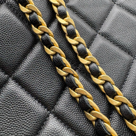 【中古】 CHANEL シャネル CHAINTOTEBAG チェーントートバッグ トートバッグ 31番台(2021年) ブラック キャビアスキン 中古 USED バッグ