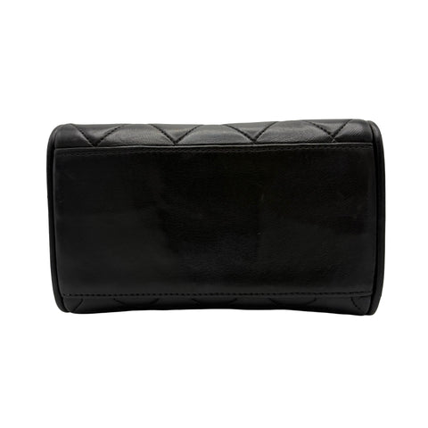 【中古】 CHANEL シャネル MATELASSE CHAINSHOULDERBAG チェーンショルダーバッグ ショルダーバッグ 2番台(1993-1994年) ブラック ラムスキン ヴィンテージ 中古 USED バッグ